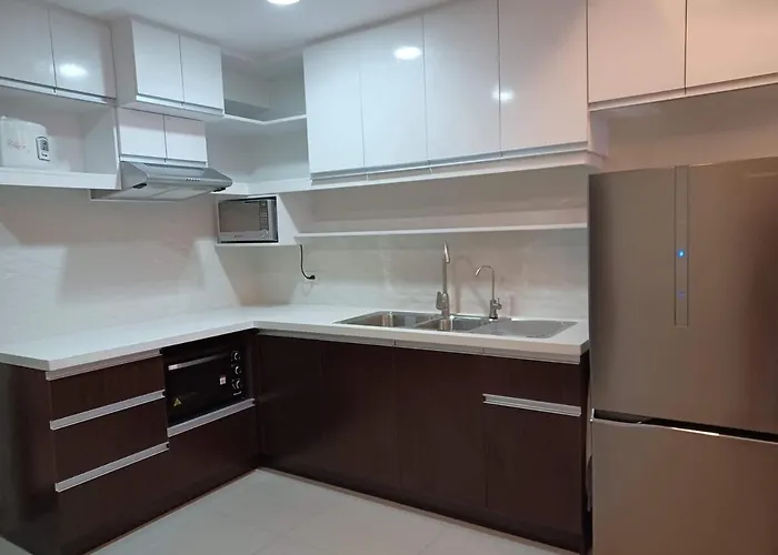 1bedroom 50th Floor With Balcony And Bathtub At Horizons 101 Tower 1